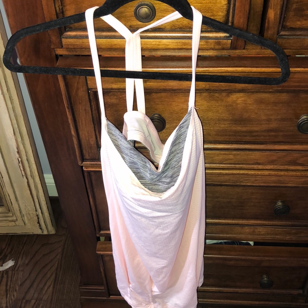 Lululemon tank